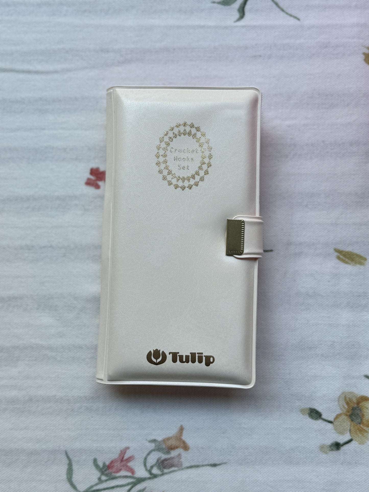 Estuche ganchillos Tulip