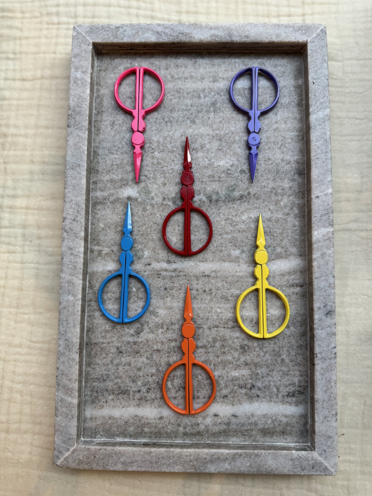 Tijeras Kelmscott Designs