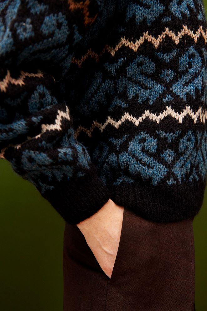 A Knitting Life 2 – Out into the World. Isager