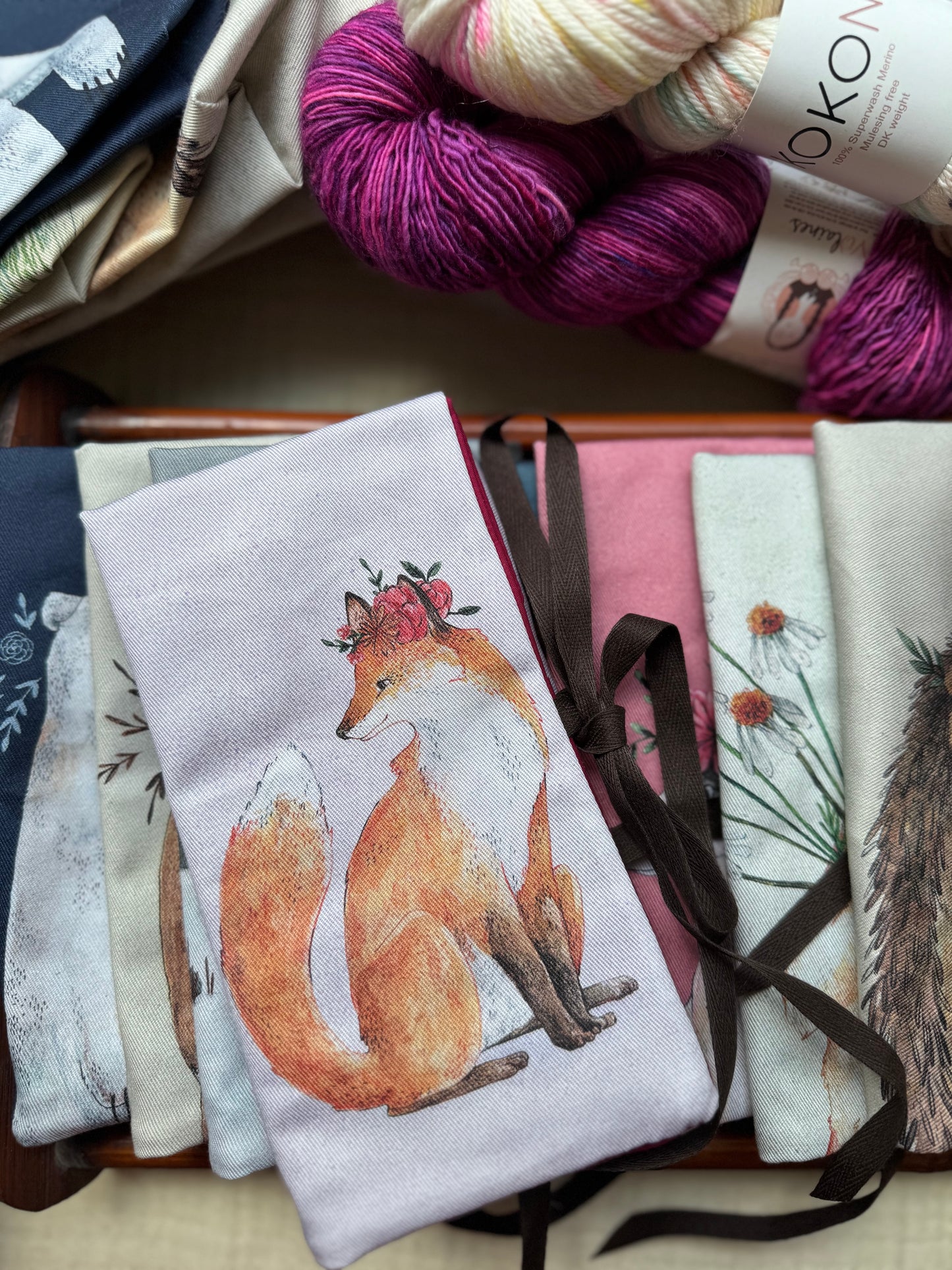 Estuche para agujas  de "The Blue Rabbit House"