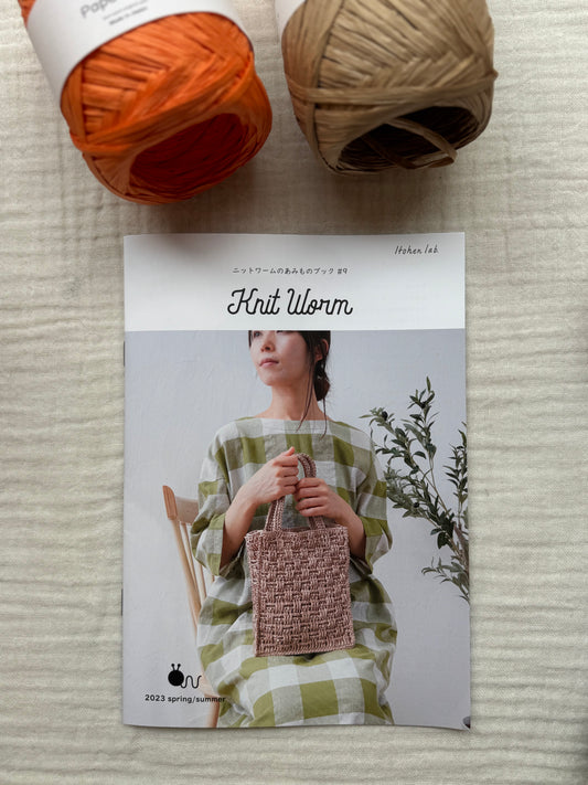 Revista Knit Worm patrones hilo de papel