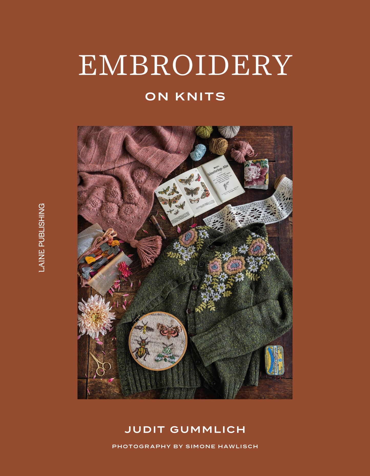 Embroidery On Knits By Judit Gummlich. Laine Publishing.