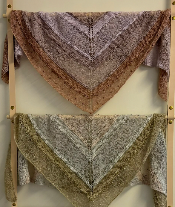 Rina Mini Shawl, de Pope Vergara